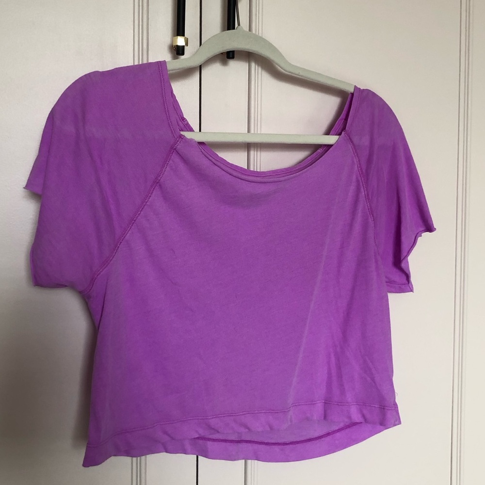 Victoria’s Secret PINK lounge crop t-shirt
